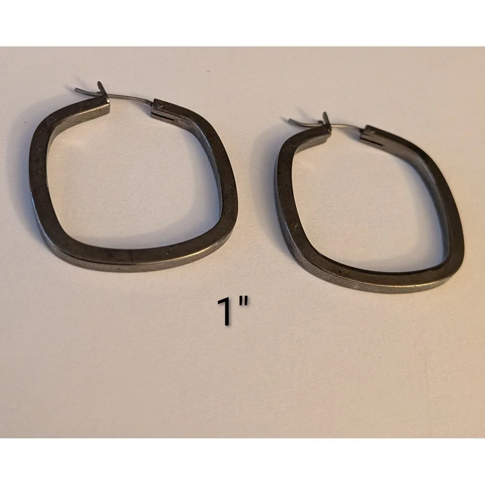 Gunmetal Grey Square Hoop Earrings Geometric Rounded Minimalist 1 Inch